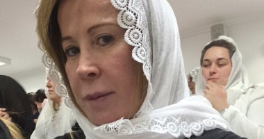 Após se divorciar de Zezé di Camargo, Zilu se converte